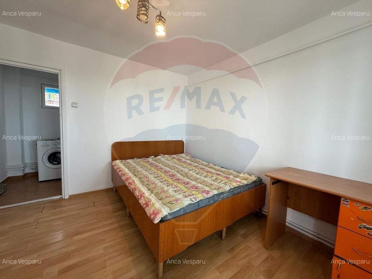 Apartament cu 3 camere de vanzare in zona Casa de Cultura Constanta - 3
