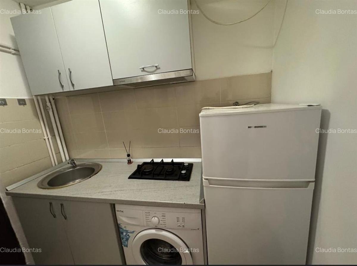 Inchiriere garsoniera in Podu Ros! - 2