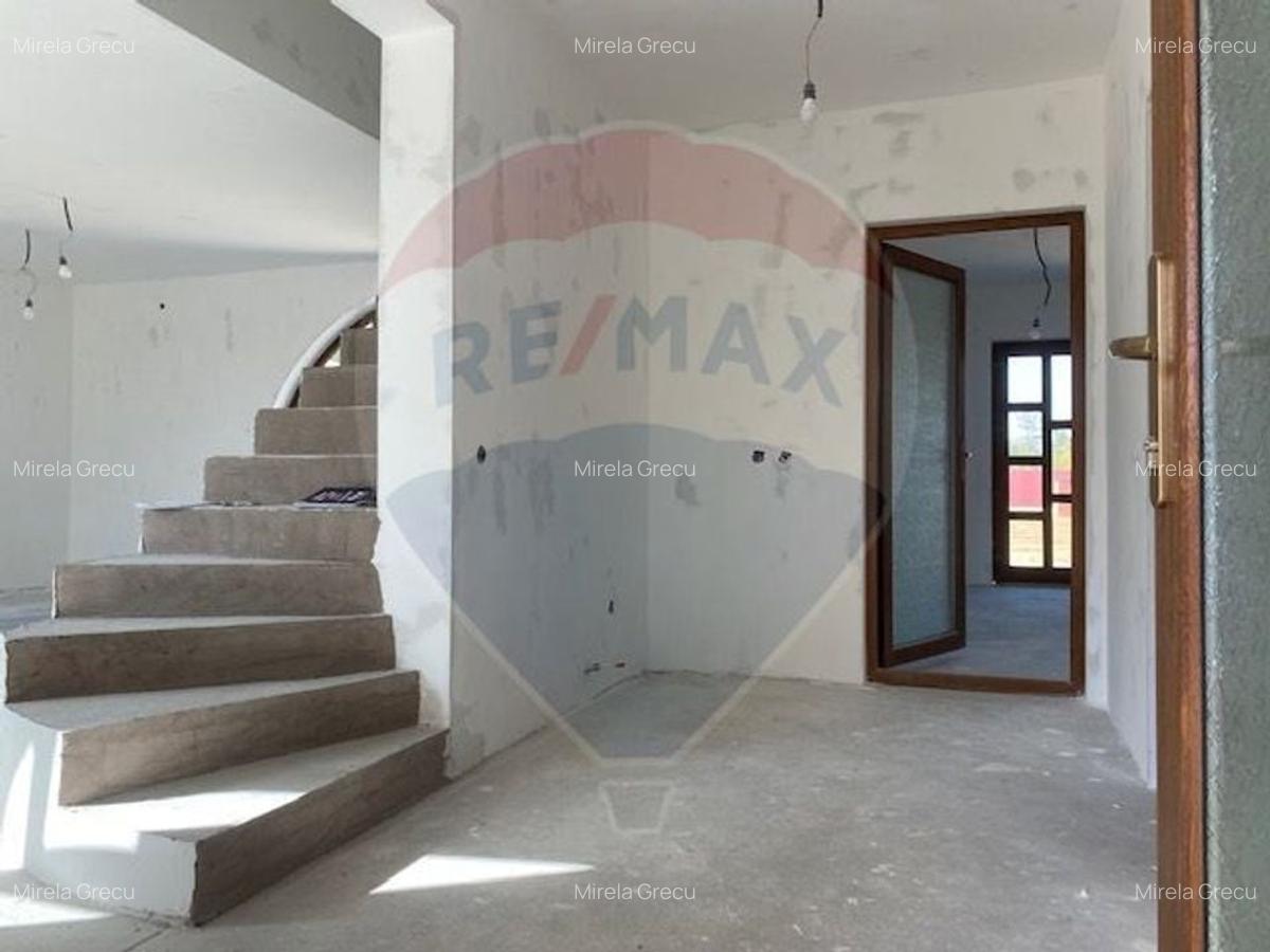 Vanzare vila cu 5 camere-Comuna Lunguletul/ Judetul Dambovita - 16