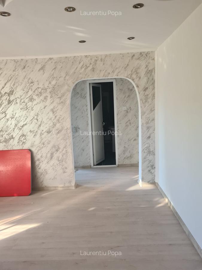 Apartament cu 2 camere decomandat în Craiter - 6