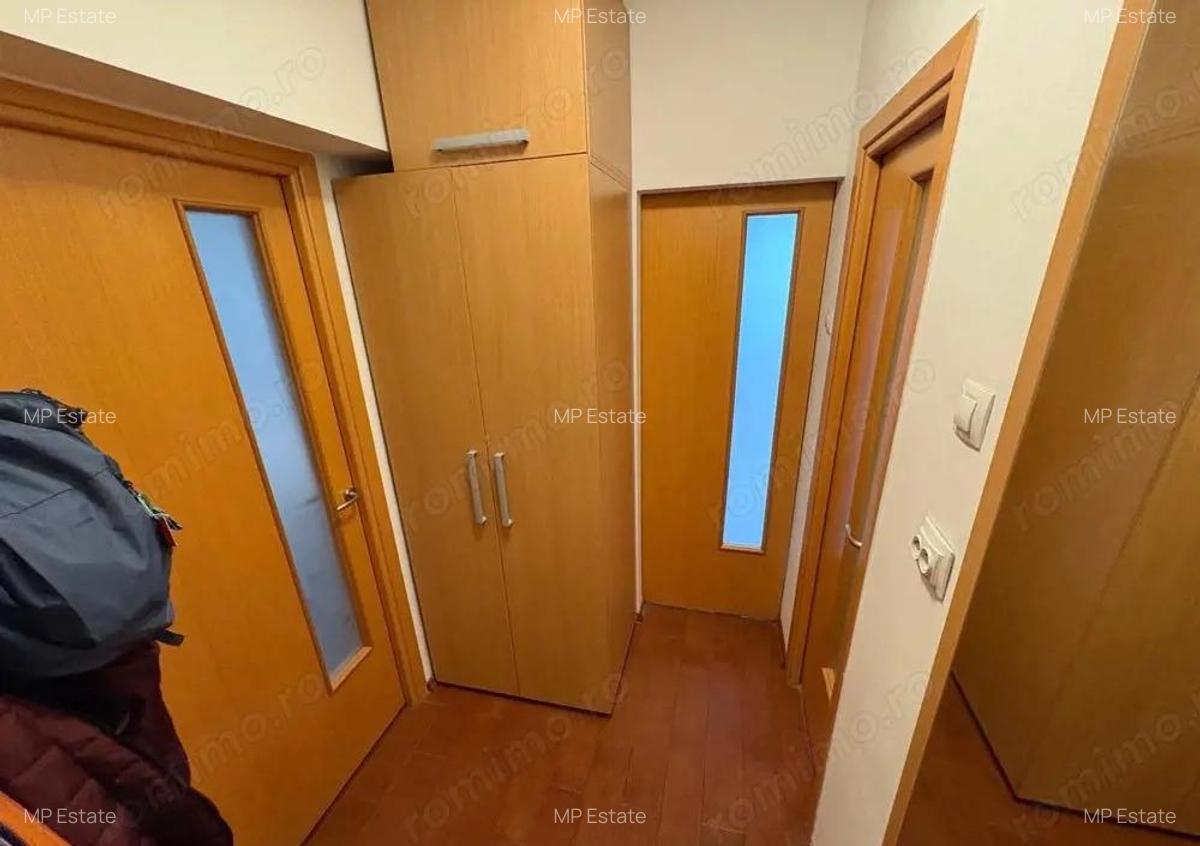 Garsoniera / Calea Calarasilor / metrou Piata Muncii - 4