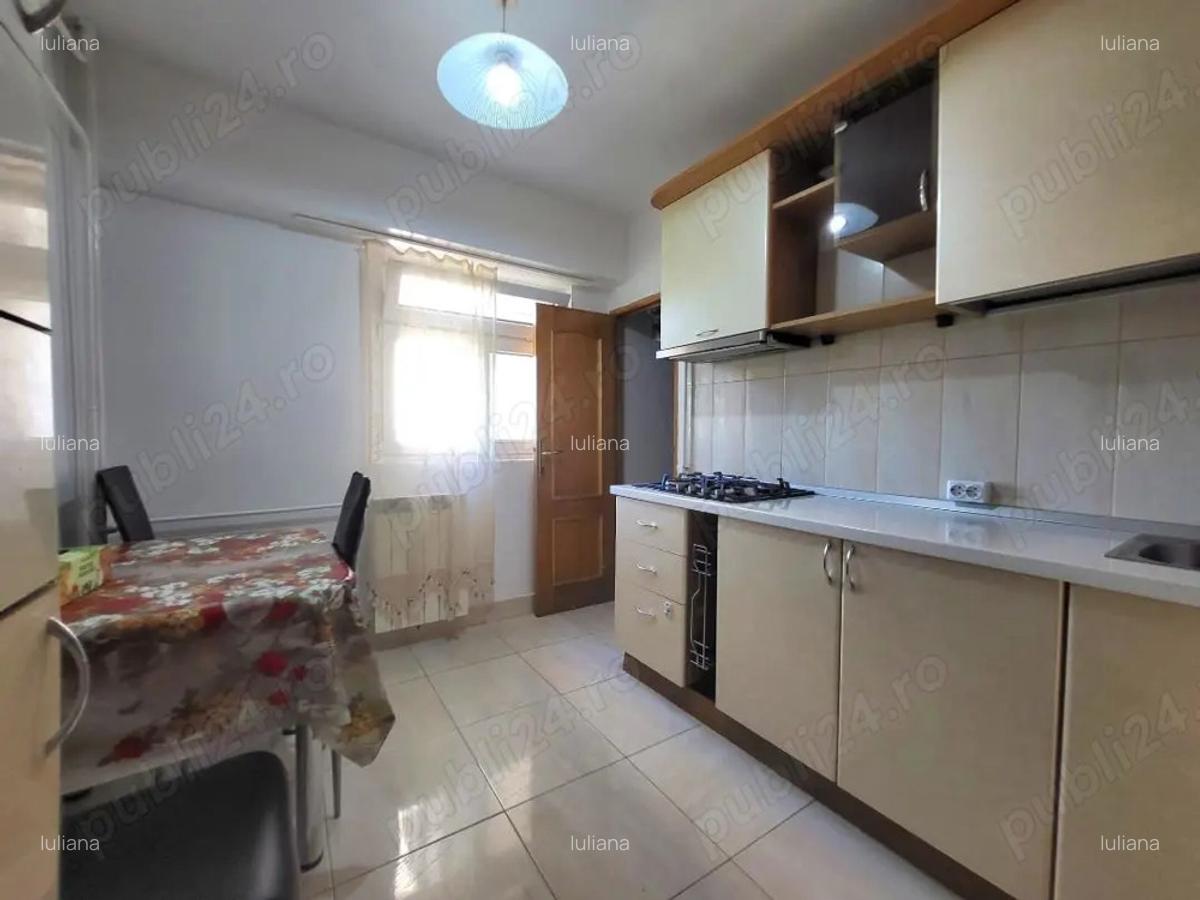 Proprietar- Apartament 3 camere pentru inchiriere 690 EURO - 9 Proprietar- Apartament 3 camere pentru inchiriere 690 EURO - 9