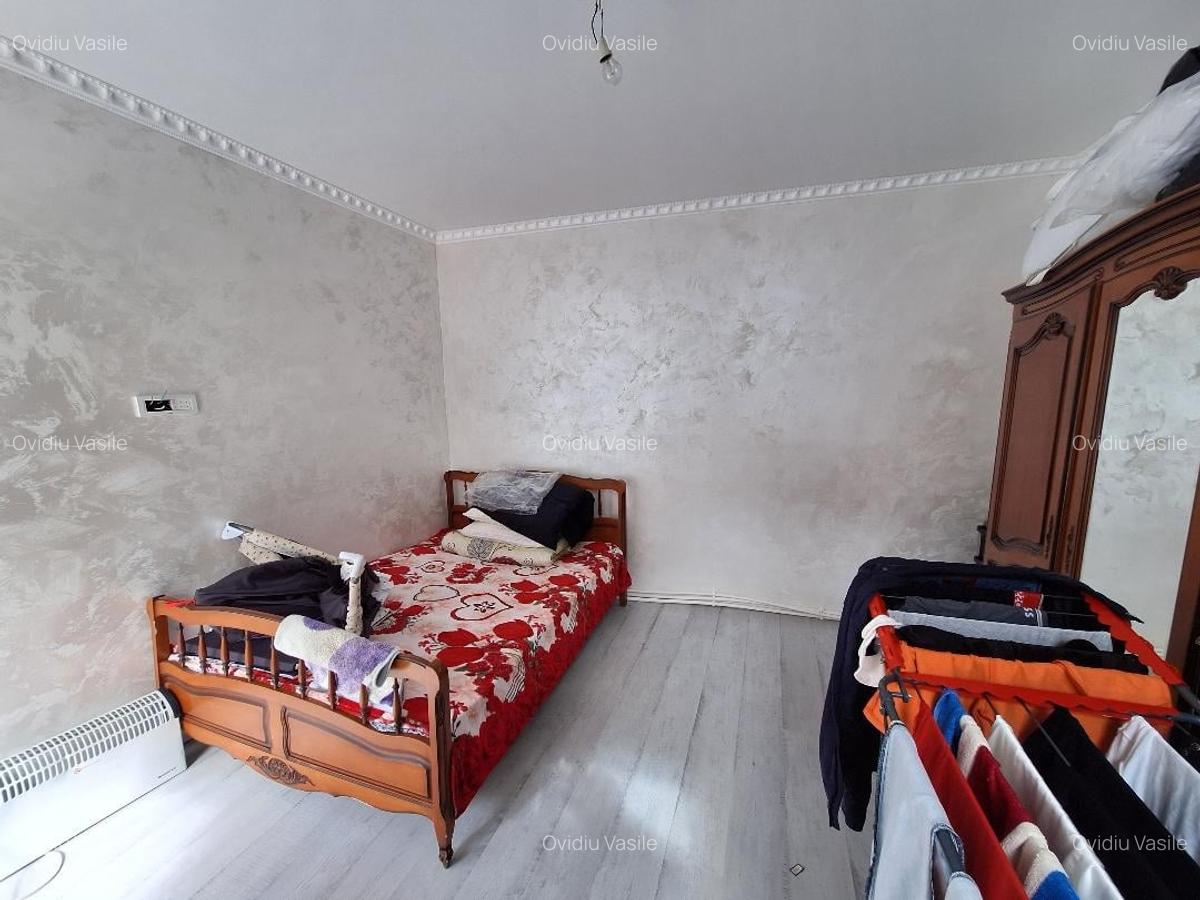 Casă cu 4 camere în Piața Centrală - 9