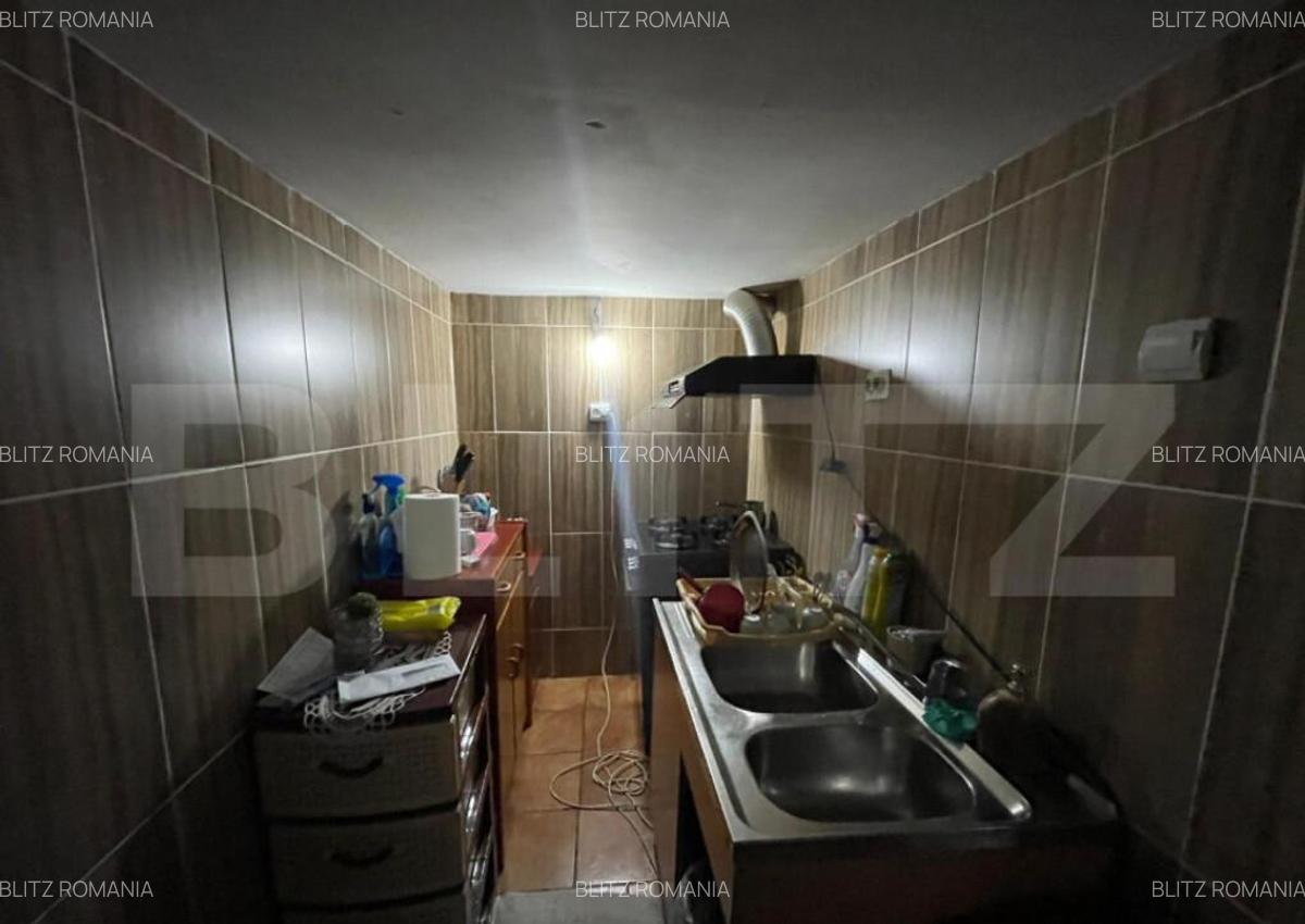Casa 152 mp construiti, teren 438 mp, Scoala 17, Romanesti - 9