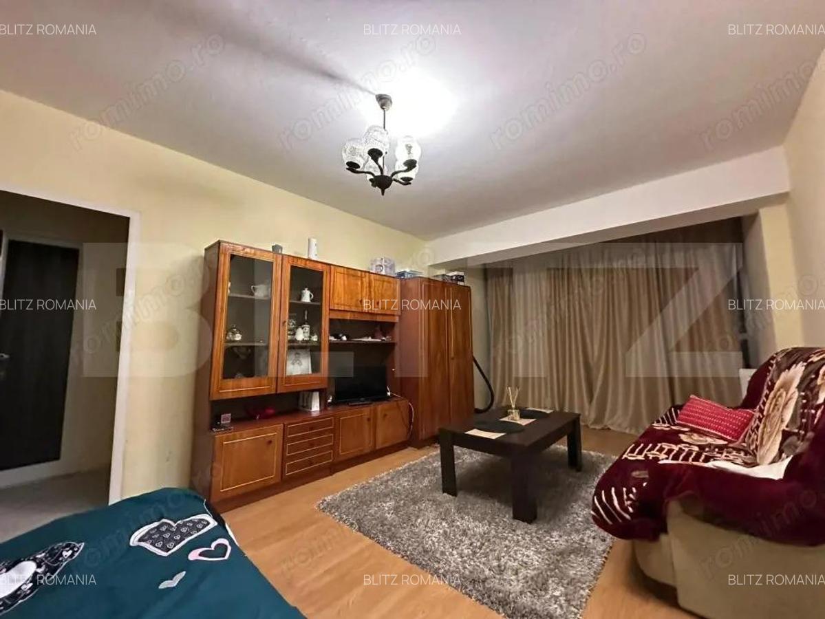 Apartament de vanzare cu 2 camere, etaj intermediar - Aiud - 2