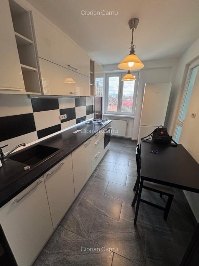 Apartament 3 camere Centrul Civic - Brasov - 2