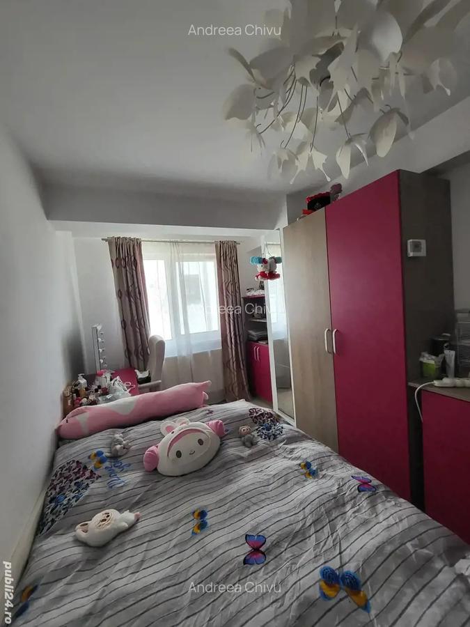 3 camere decomandat si parcare - 1