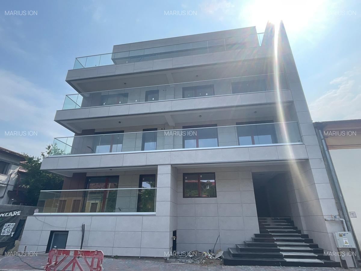 Apartament cu 2 camere decomandat în Decebal - 2