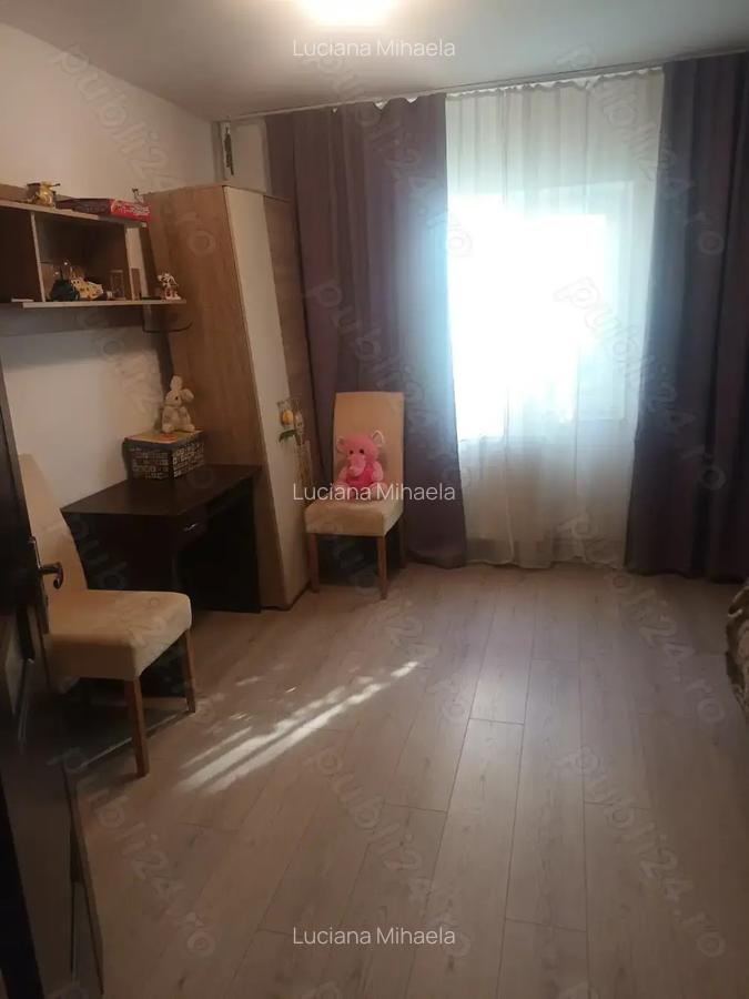 De vanzare apartament 2 camere - 5
