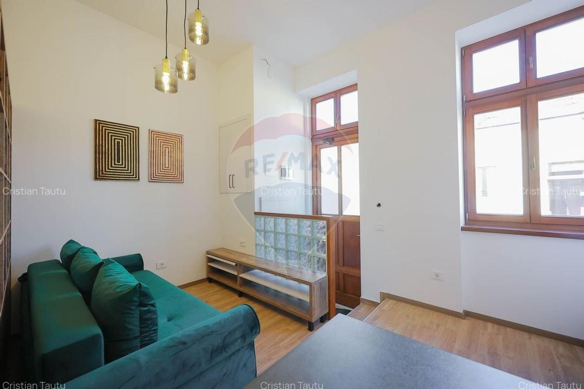 De vanzare 2 apartamente complet renovate Ultracentral - 12