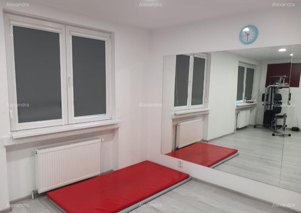 Proprietar-Metrou Pta Victoriei Dr.Felix-Titulescu,C.T,apartament 3cam - 3