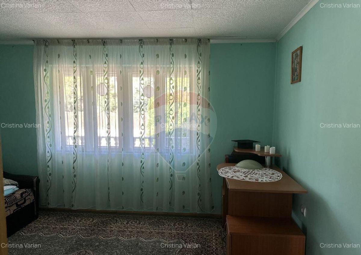 Casa / Vila cu 4 camere de vanzare in zona Periferie - 7