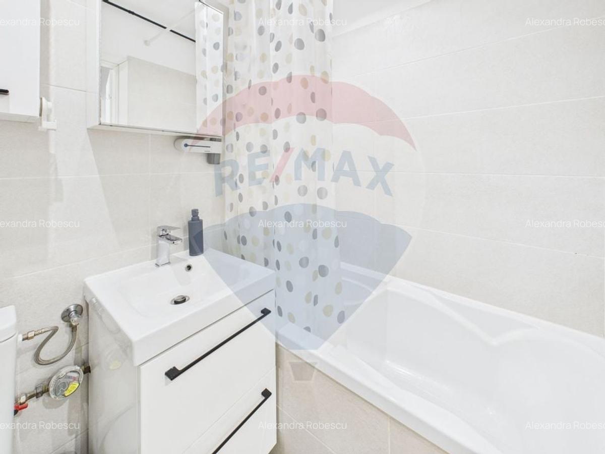 Apartament cu 4 camere de vanzare - Rahova - 9