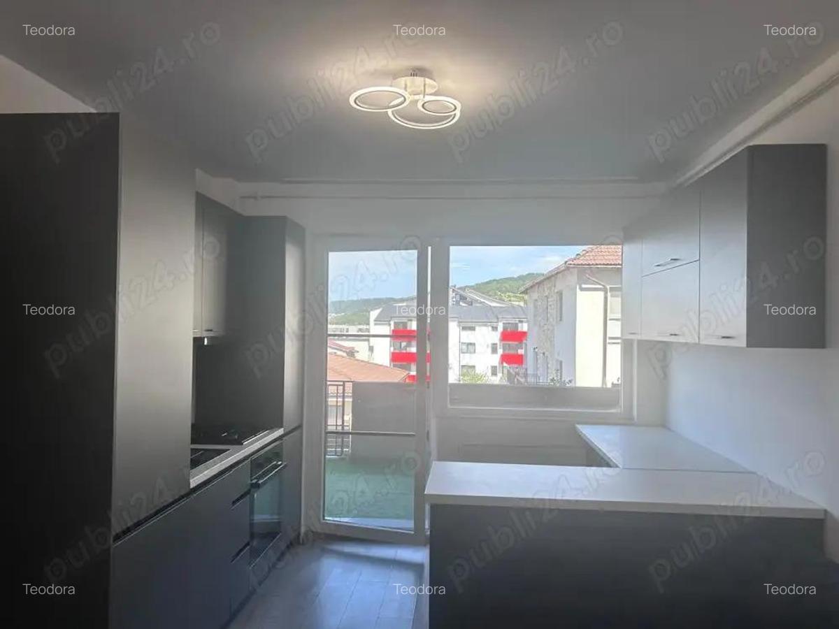 Apartament de 2 camere dcomandat, cu terasa si parcare inclusa ! - 1