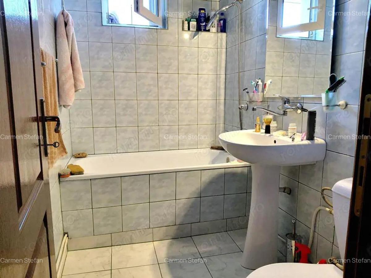 Ultracentral Apartament 3 camere etaj 3 - 10