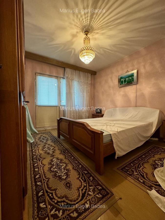 Apartament cu 4 camere decomandat în Sebastian - 2