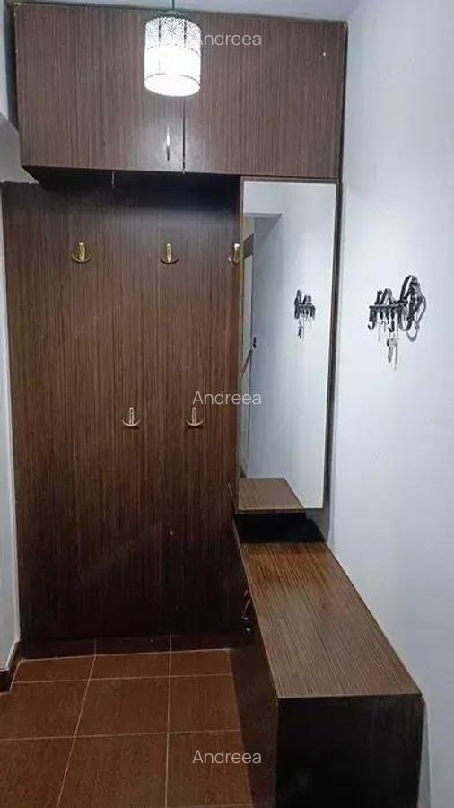 Apartament 3 camere decomandat centala proprie Zona Dambovita Piata Flavia - 4