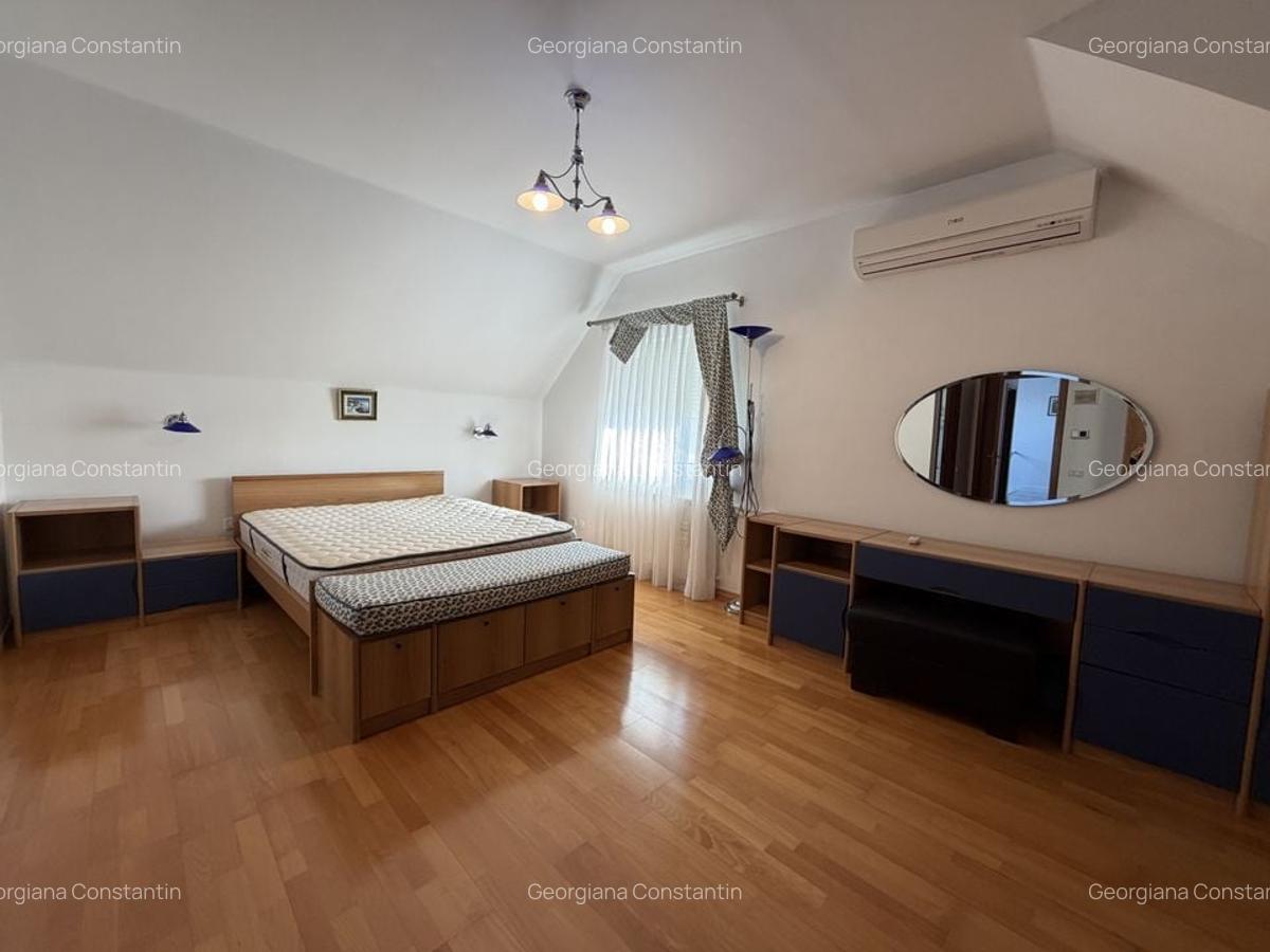 Vila cu piscina interioara, mobilata, langa British School - 8