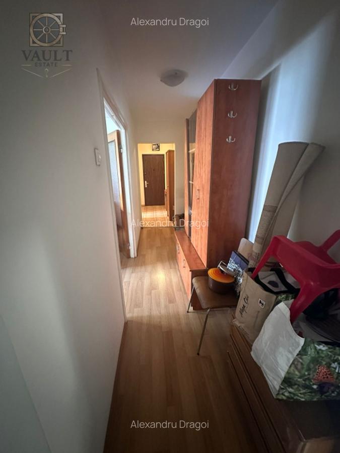 Apartament 3 camere- Decomandat- Titulescu -Piata Victoriei - 10