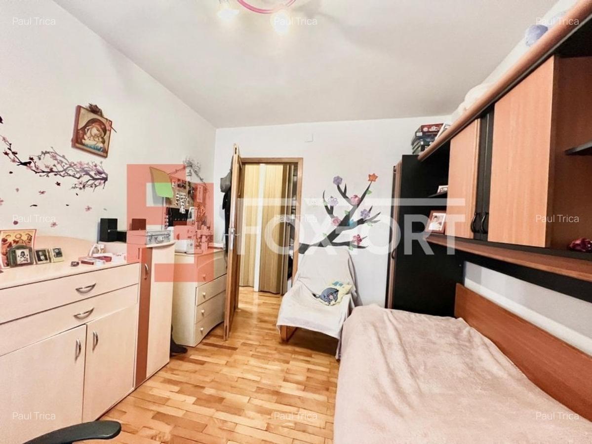 Apartament cu 3 camere, etaj 5 de vanzare, zona Lunei - 16