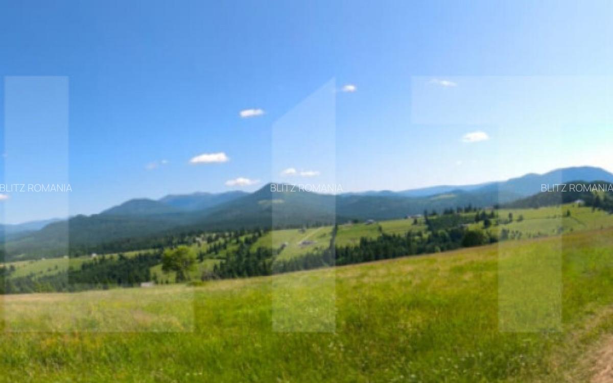 Teren extravilan 28 ari,zona Piatra Fantanele - 2
