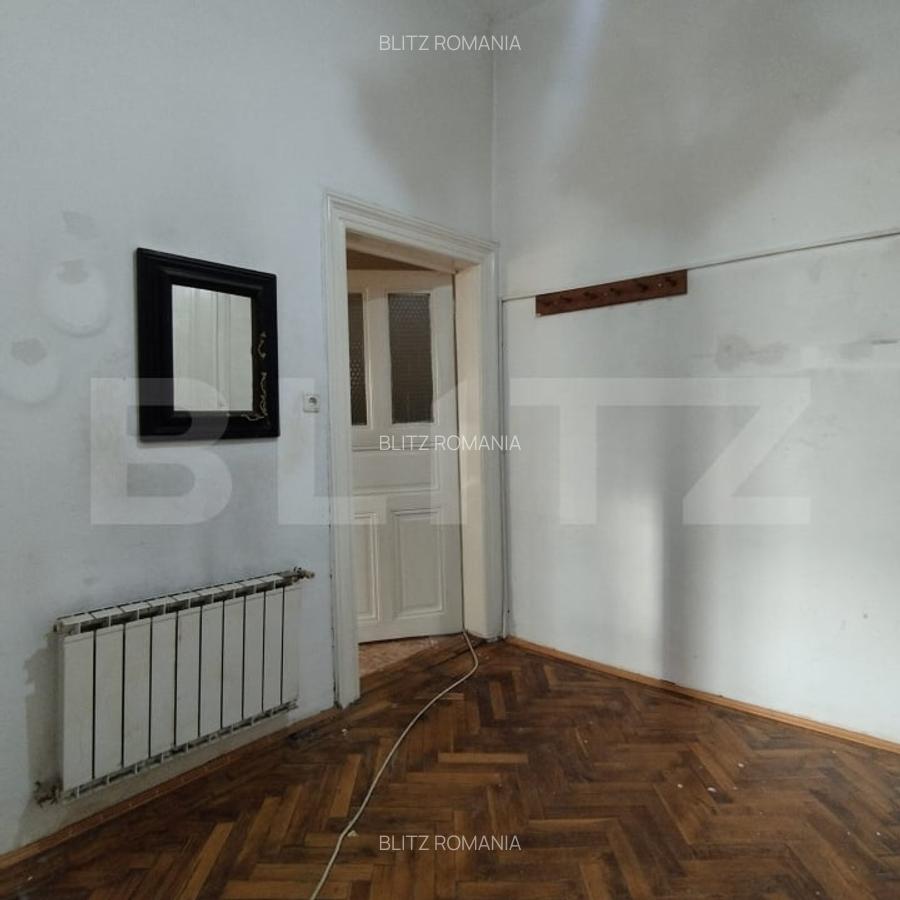 Cladire 3 camere, etaj intermediar, fatada platita, Piata Maria - 6
