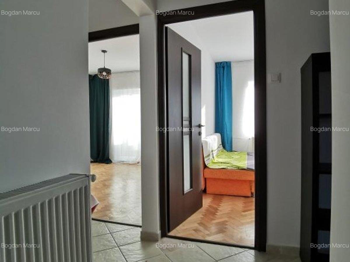 Apartament 3 camere, decomndat, zona Soarelui - 13