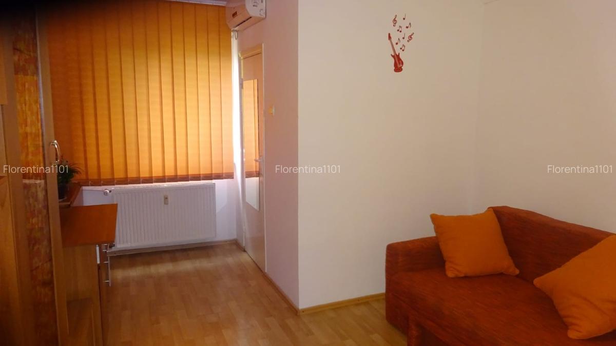 Vand garsoniera zona sud, etajul 2 , mobilata si utilata - 2