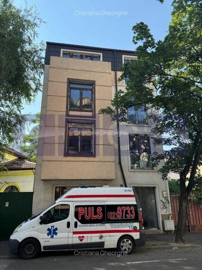 CASA DE VANZARE -S+P+3E - ZONA DOROBANTI - 5