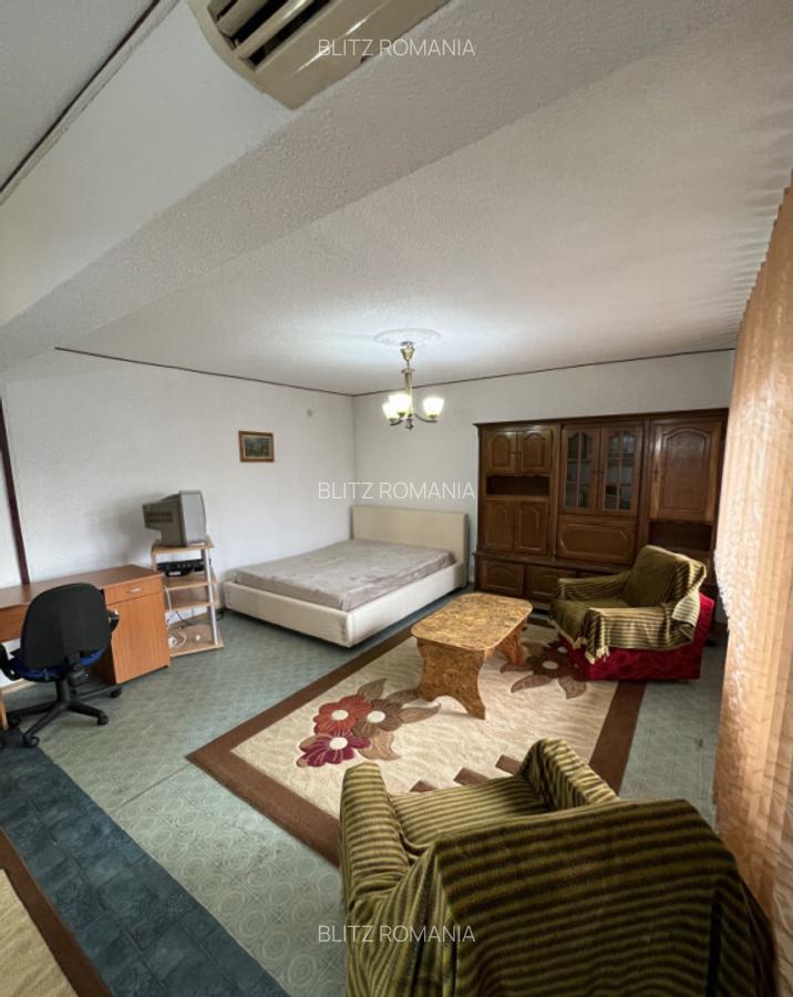Garsoniera de inchiriat in Ploie?ti zona Democra?ie - 1