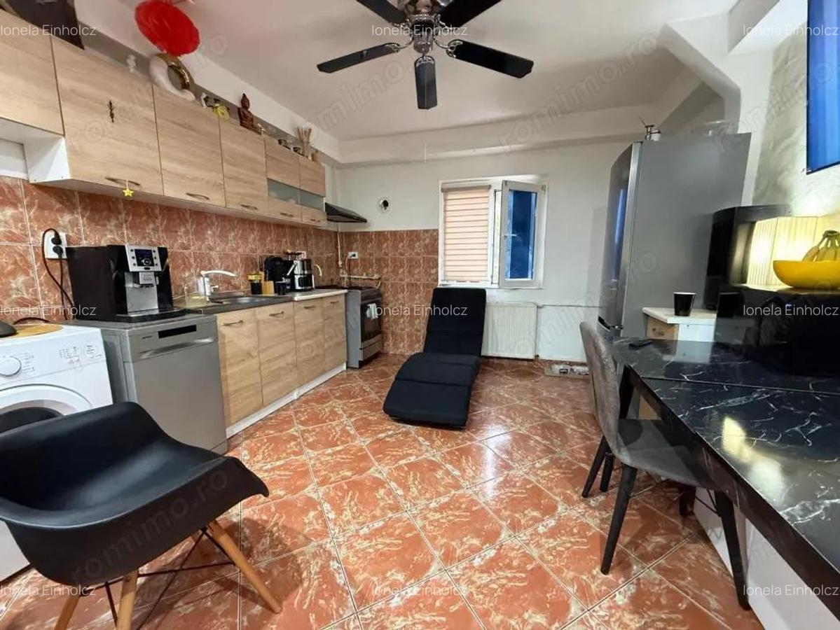Apartament 2 camere, decomandat, parter - zona Girocului - 2