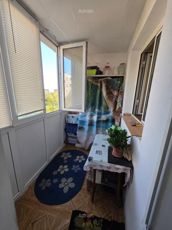 1 Decembrie 1918, 15 minute metrou, Auchan, bloc 1980, 2 gr sanitare, - 14