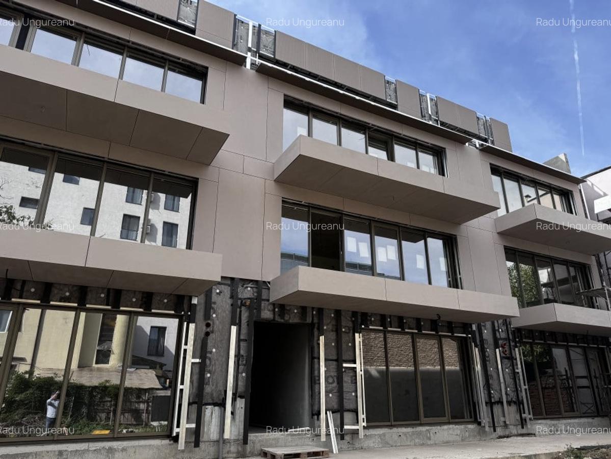 Apartament cu 2 camere semidecomandat în Calea Victoriei - 2