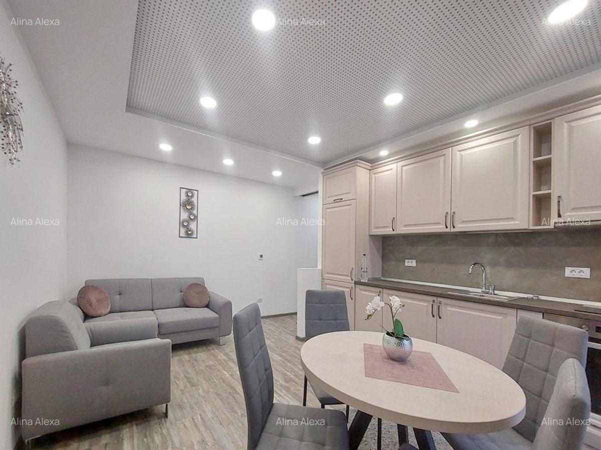 Apartament cu 3 camere decomandat în Brașovul Vechi - 9