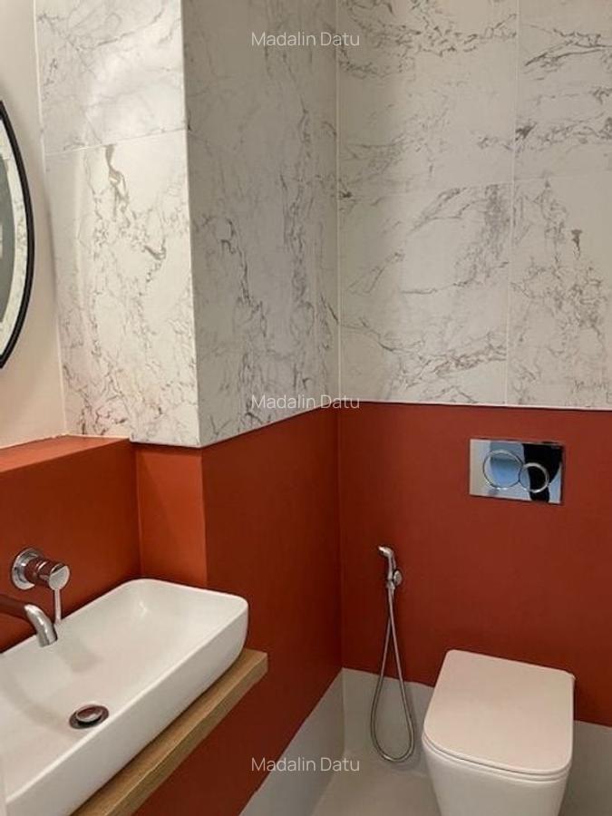 Prima Inchiriere:Str. Paris-Dorobanti Capitale,et.1 - 15