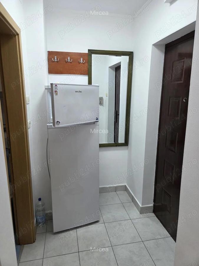 Inchiriez gars.conf.I,et.2 din 4, str.Banu Maracine,moderna si ingrijita. - 5