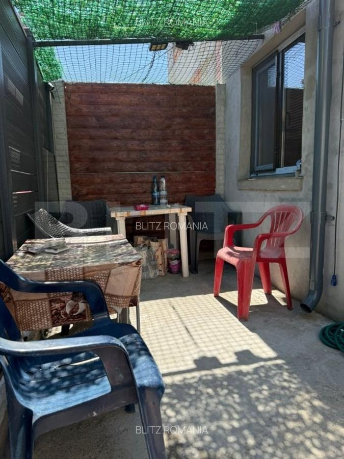 Casa spatioasa cu 4 camere, 103 mp, curte 70 mp, zona 13 Septembrie - 16