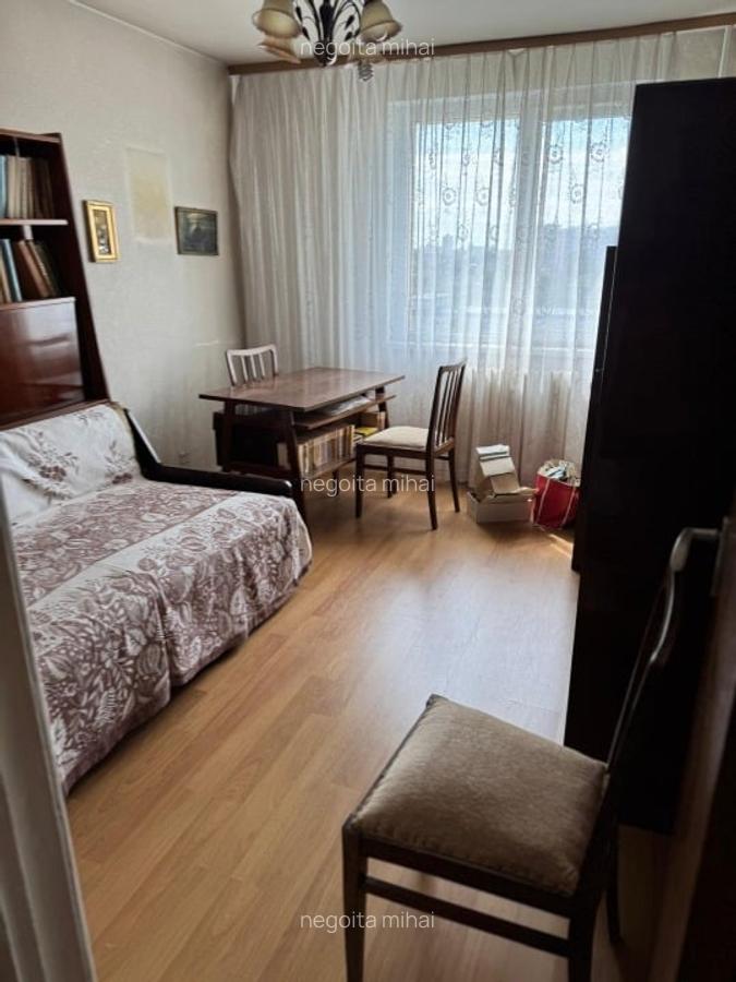 Apartament cu 3 camere semidecomandat în Obor - 9