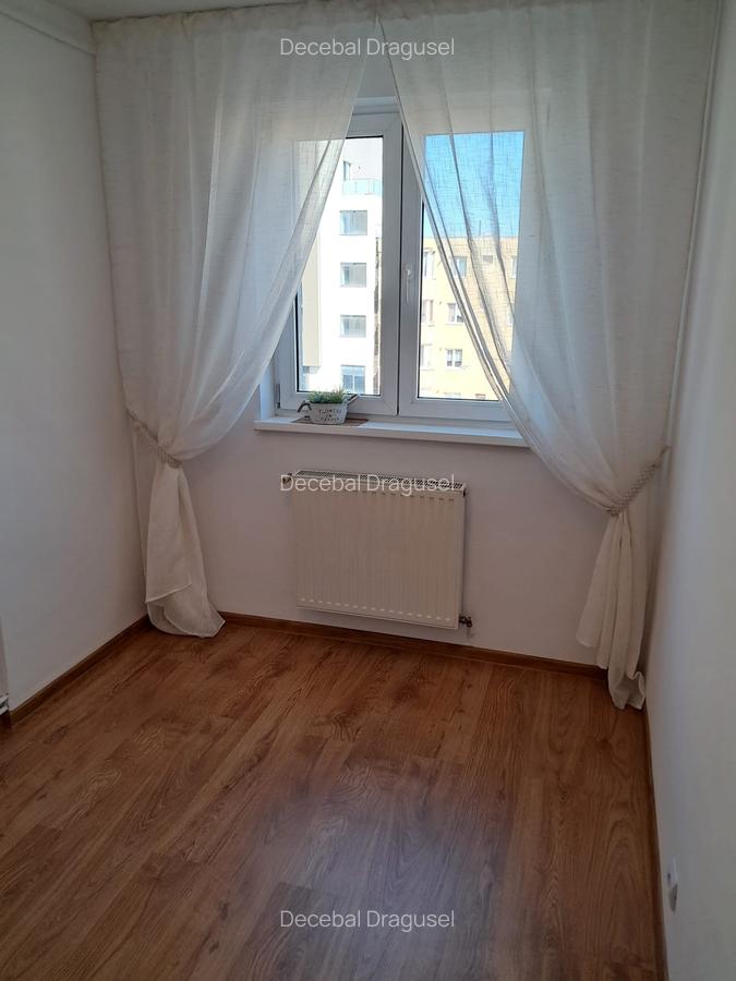Apartament cu 3 camere decomandat în Griviței - 1