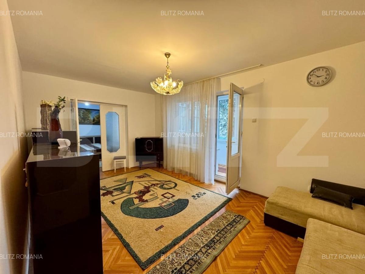 Apartament 3 camere, 68 mp, zona Dambu - 2