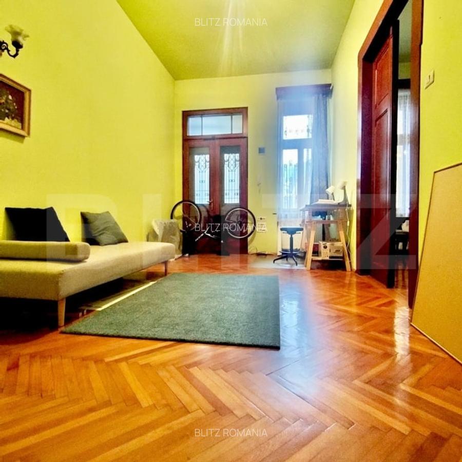 Cladire istorica, 4 camere-balcon si view spectaculos- Piata Romanilor - 4