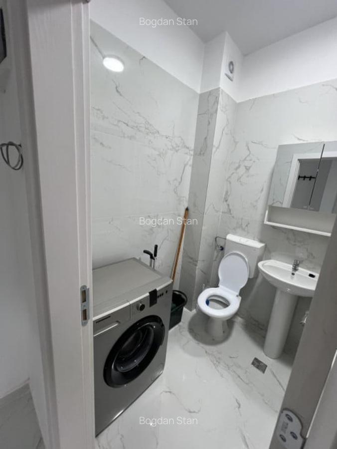 Inchiriere Garsoniera  Militari Residence - 6