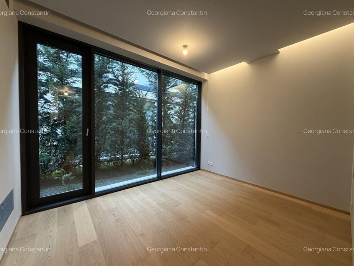 Vila cu finisaje si dotari PREMIUM moderna, individuala, garaj dublu - 13