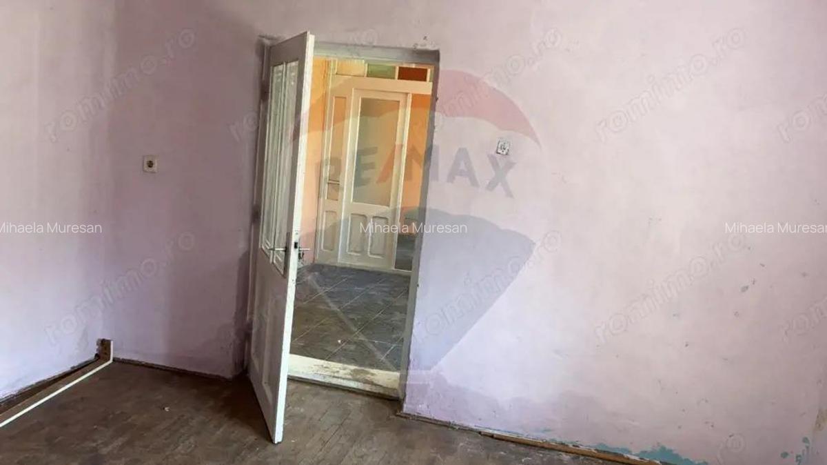 Casa 4 camere Seitin 2144 mp teren - 7