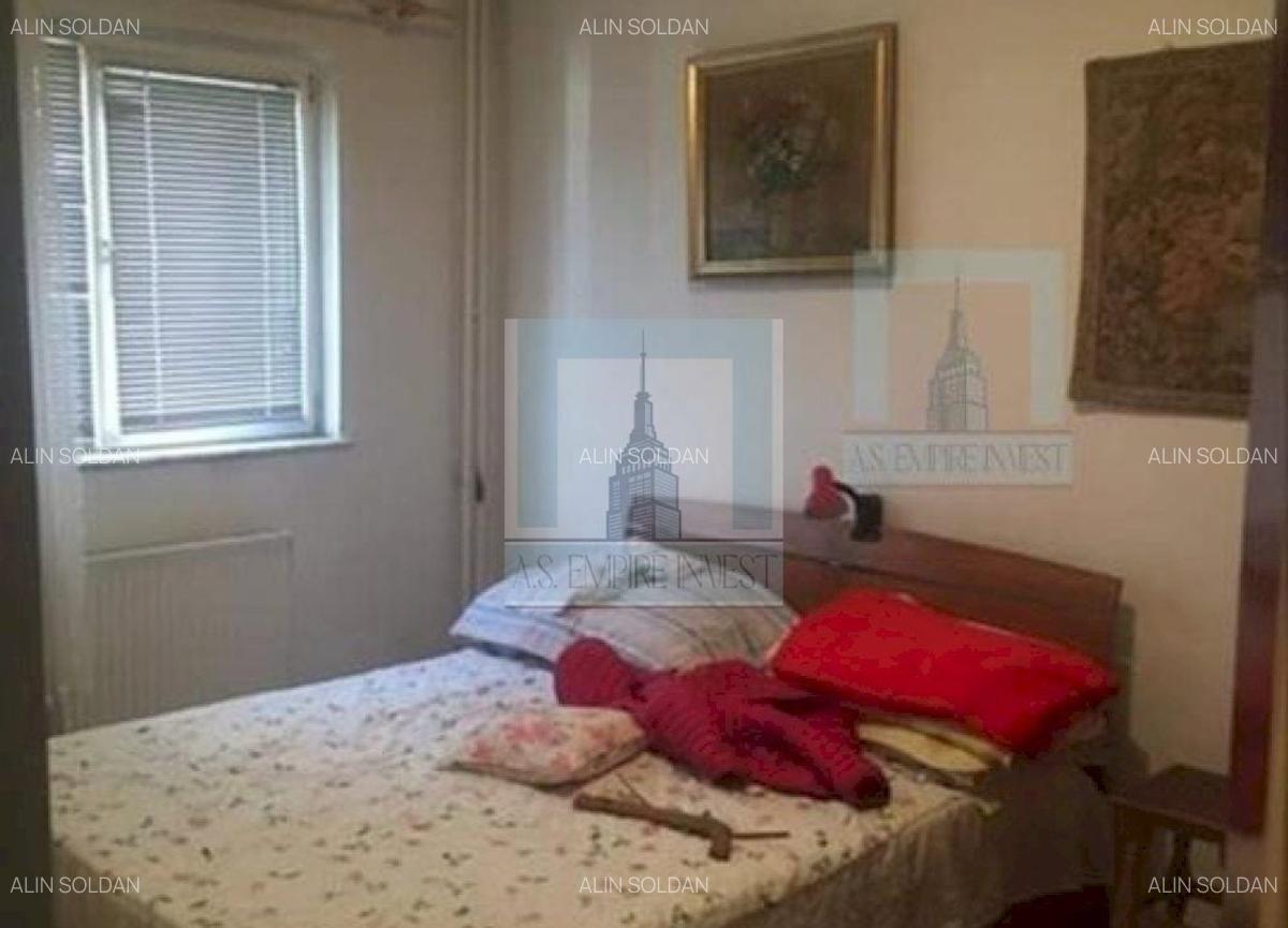 Apartament cu 4 camere decomandat în Griviței - 9