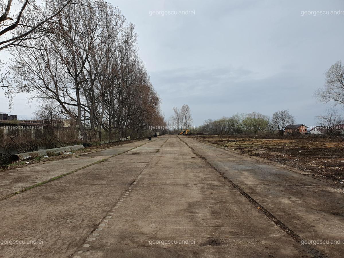 Spațiu industrial, 1000 mp în Tractorul - 1
