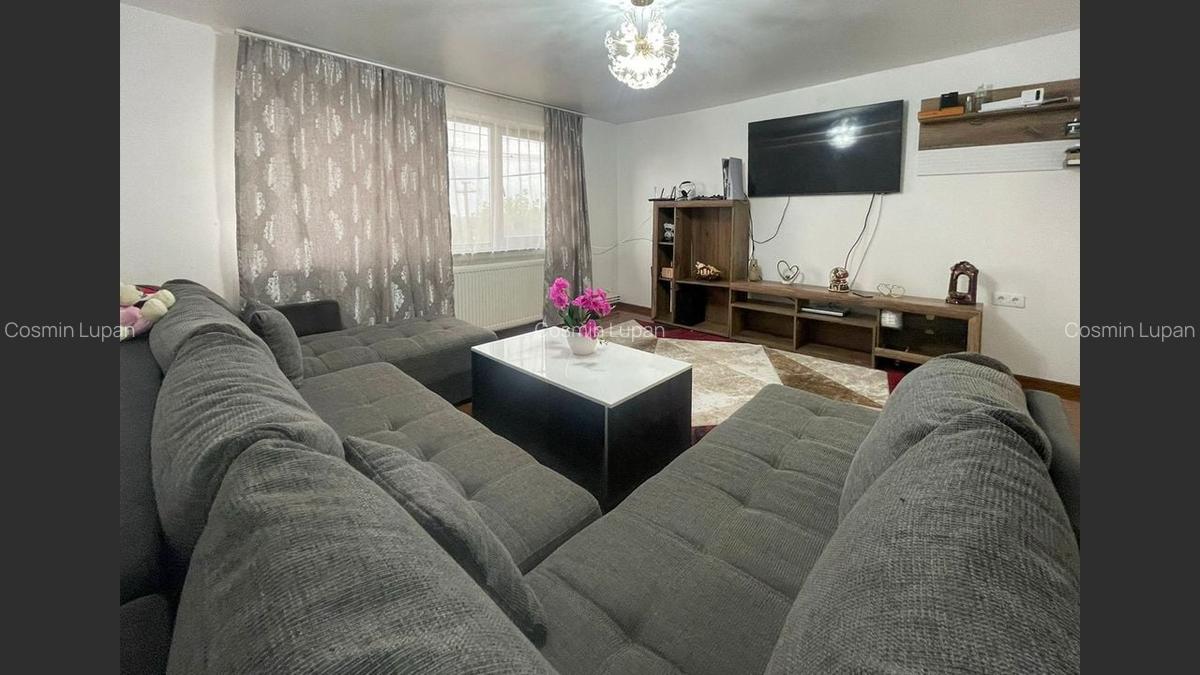 Casa la cheie, Poiana Golului - 1