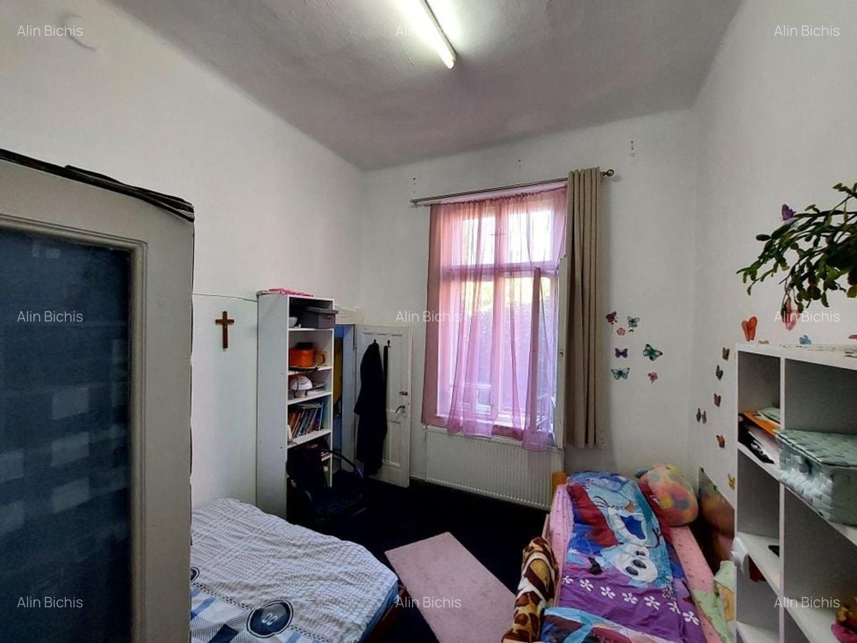 Vila impozanta  intr-o zona deosebita cu 1.440 mp teren - 19
