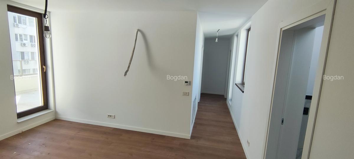 Apartament cu 3 camere nedecomandat în Titan - 11