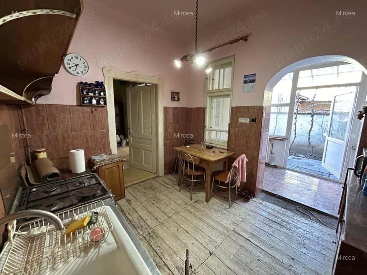 Vand casa mare din caramida,in Parneava,st.720 mp.locuibila imediat. - 15